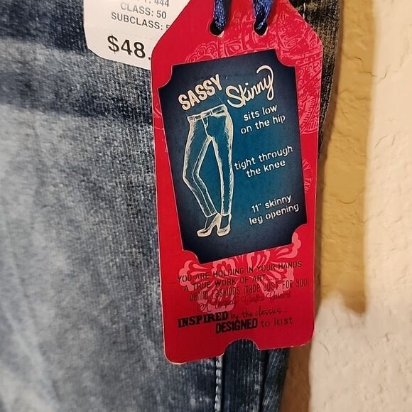 Wall Flower stonewash slim pullon Jeans - Picture 9 of 9